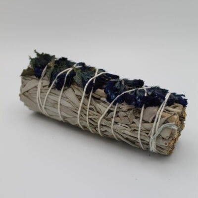Atado de Salvia con Sinuata Azul
